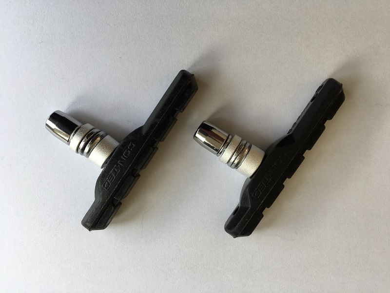 Felgenbremsbeläge V-Stop 70mm asymmetrisch 1 Paar