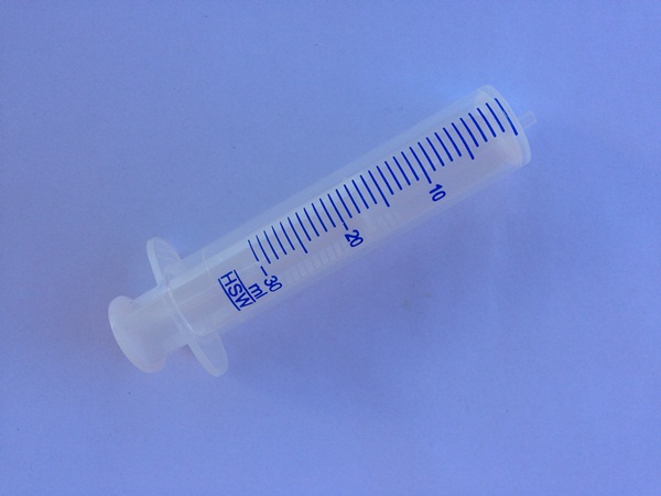 Ersatzspritze zum Entlüften ohne Loch