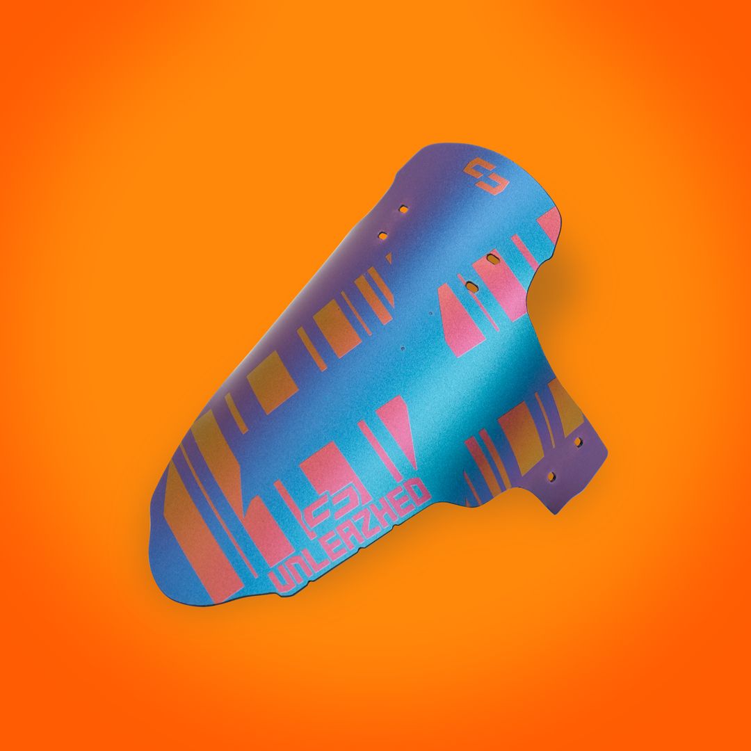 Spritzschutz Mud Guard M01 Logo Flip Flop Red-Blue Red-Gold