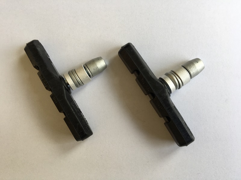 Felgenbremsbeläge V-Stop 70mm symmetrisch 1 Paar